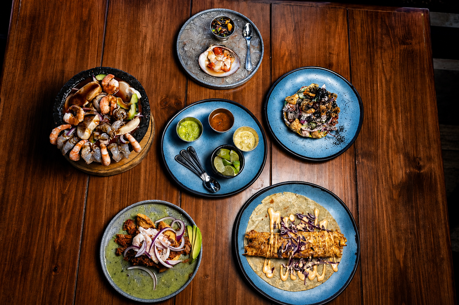 Platillo de mariscos frescos El Ballenitas